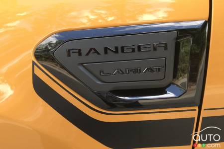 Ford Ranger Splash 2022, écusson Lariat